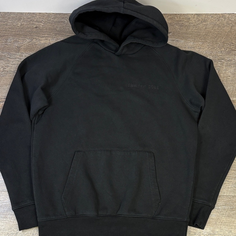 Kenneth Cole New York Black Pullover Hoodie – Size Medium
